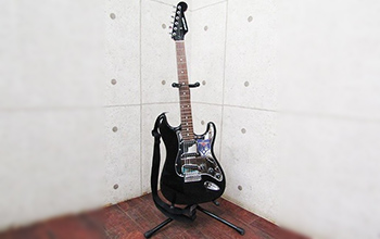 エレキギター STG-18
