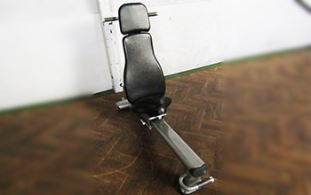 アジャスタブル・ベンチ