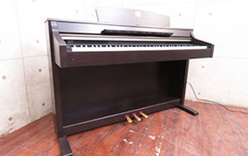 クラビノーバ（Clavinova）CLP-330