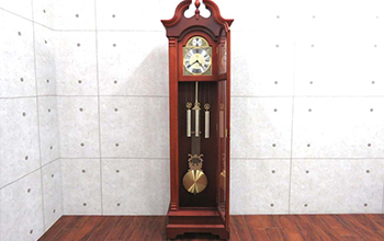 クォーツ式時計 クラシックの写真